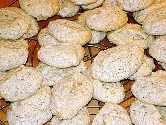 Rezept: Nuss-Makronen Bild Nr. 3 Nuss-Makronen - Rezept - Bild Nr. 3