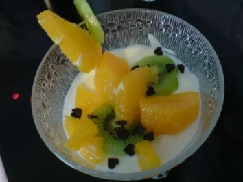 Rezept: Joghurt-Mousse mit Früchten Joghurt-Mousse mit Früchten - Rezept