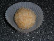 Weisse Schokoladenkugeln mit Orangen und Kokos - Rezept