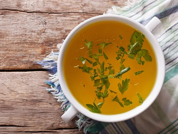 Consommè - Rinderkraftbrühe Grundrezeptur - Rezept - Bild Nr. 2