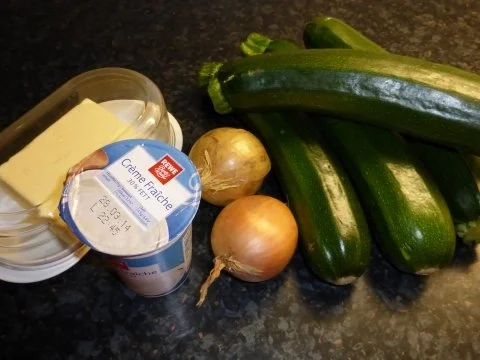 Einfache Zucchinisuppe - Rezept - Bild Nr. 2