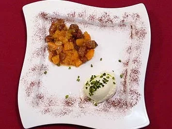 Mascarpone-Limetteneis an Feigen-Apfelsinen-Kompott - Rezept