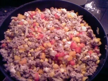 griechischer Fleischkuchen vom Blech - Rezept