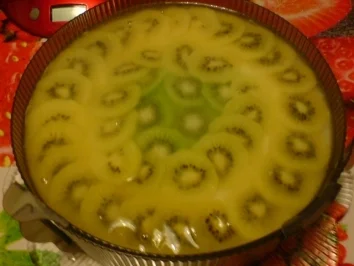 Kiwi-Quark-Torte - Rezept