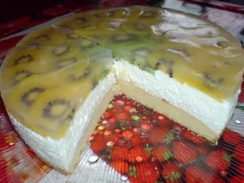 Kiwi-Quark-Torte - Rezept