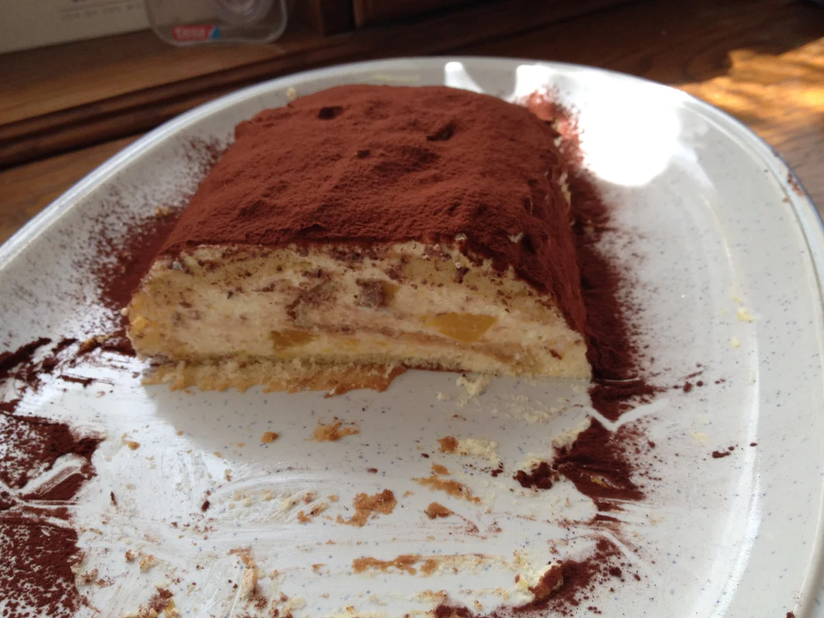 Rezept: Biskuitrolle mit Erdbeer- Ricottafüllung Bild Nr. 25 Biskuitrolle mit Erdbeer- Ricottafüllung - Rezept - Bild Nr. 25