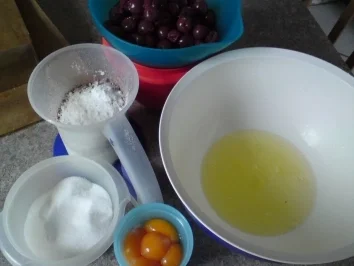 Schoko Kirsch Schnitten ´ne Art Donauwellen - Rezept