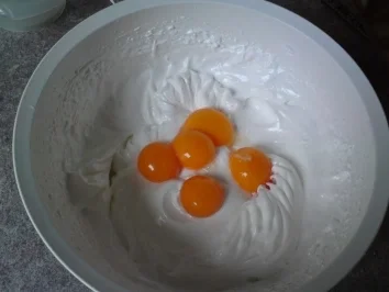 Schoko Kirsch Schnitten ´ne Art Donauwellen - Rezept