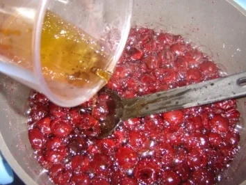 Rezept: Amarenakirschen Bild Nr. 5 Amarenakirschen - Rezept - Bild Nr. 5