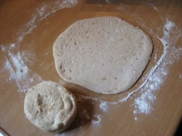 Rezept: Kasseler im Brötchenteig Bild Nr. 4 Kasseler im Brötchenteig - Rezept - Bild Nr. 4