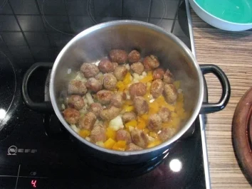 Rezept: "DIP/SAUCE" schnelle Spaghettisoße Bild Nr. 3 "DIP/SAUCE" schnelle Spaghettisoße - Rezept - Bild Nr. 3