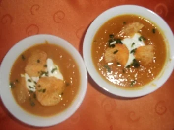 Rezept: Ingwer-Möhren_Suppe Ingwer-Möhren_Suppe - Rezept