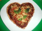 Rezept: Pikantes Pizza-Herz Pikantes Pizza-Herz - Rezept