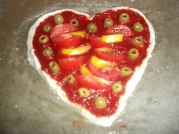 Pikantes Pizza-Herz - Rezept - Bild Nr. 2