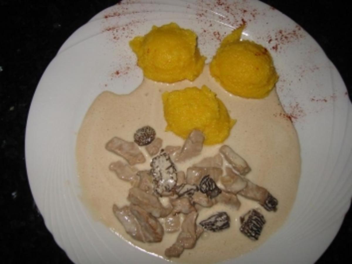 Geschnetzeltes Kalbfleisch mit frischen Morcheln - Rezept - kochbar.de