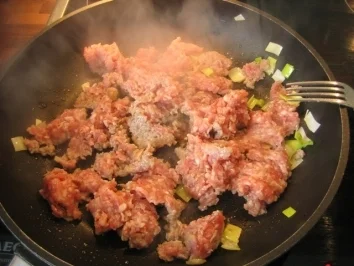 Bolognesesoße nach Oma`s Art - Rezept