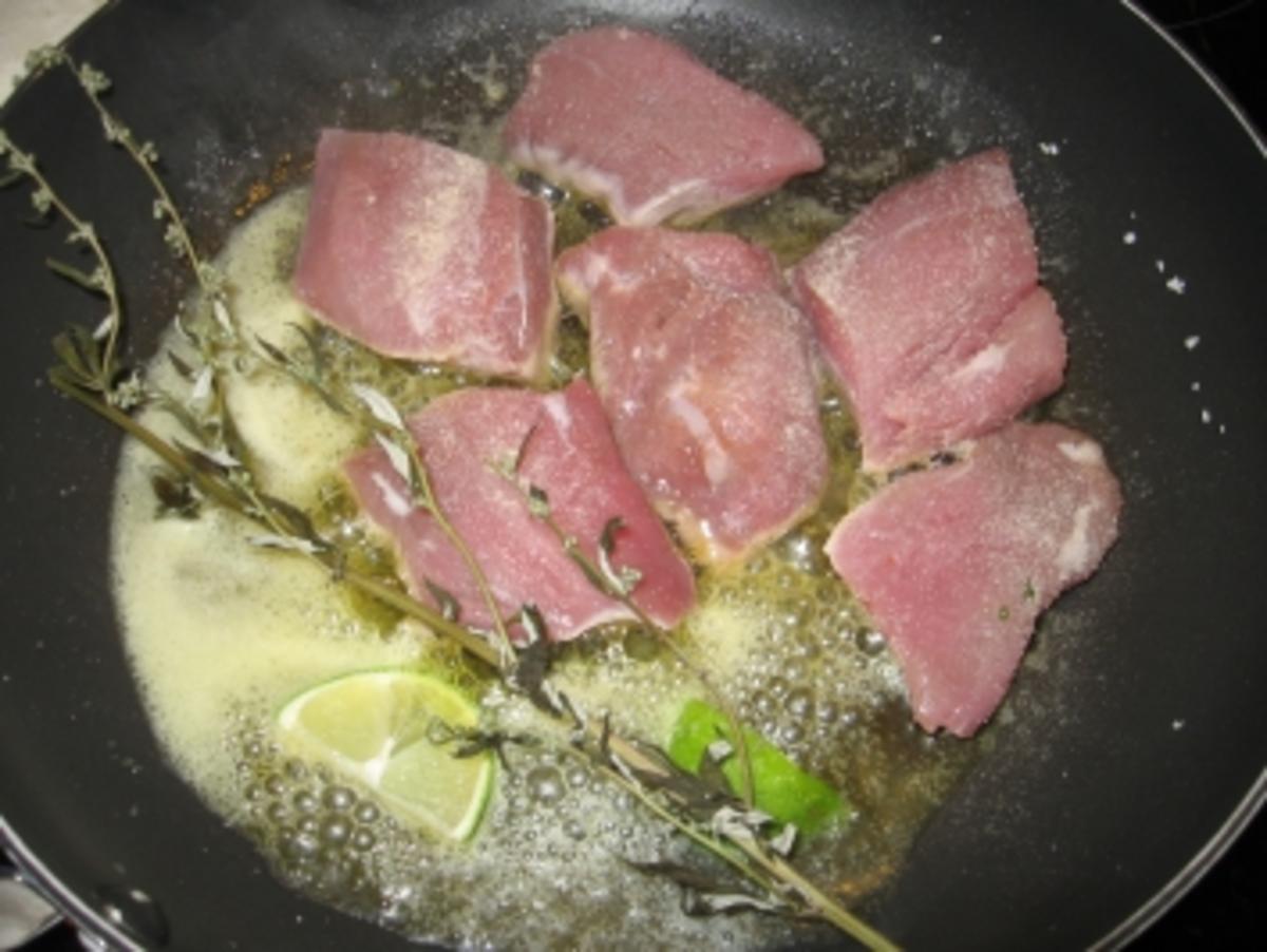 Medaillions vom Schwein mit Broccoli -Gemüse, Schupfnudeln und zweierlei Saucen - Rezept