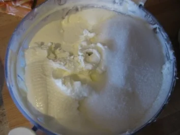 Ellen´s Pfirsich-Likör-Tiramisu - Rezept - Bild Nr. 6