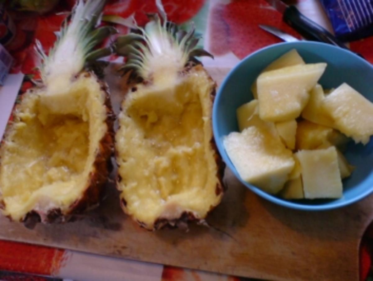 Gefüllte Ananas - Rezept
