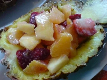 Gefüllte Ananas - Rezept