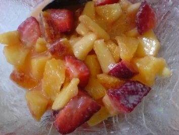 Gefüllte Ananas - Rezept