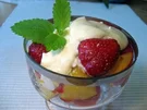 Vanilleschaum mit Erdbeeren und Nektarinen... - Rezept