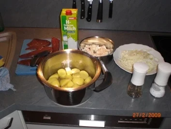 Rezept: Gebackene Leber mit Kartoffel-Selleriepüree Bild Nr. 4 Gebackene Leber mit Kartoffel-Selleriepüree - Rezept - Bild Nr. 4