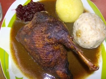 Rezept: Die Ente und ihre Lebkuchensoße Die Ente und ihre Lebkuchensoße - Rezept