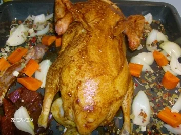 Rezept: Die Ente und ihre Lebkuchensoße Die Ente und ihre Lebkuchensoße - Rezept