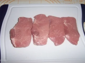 Schweinesteak mit fruchtiger Curry-Rahm-Soße - Rezept