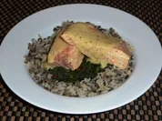 Fischfilet auf Spinatbett mit Safransösschen - Rezept