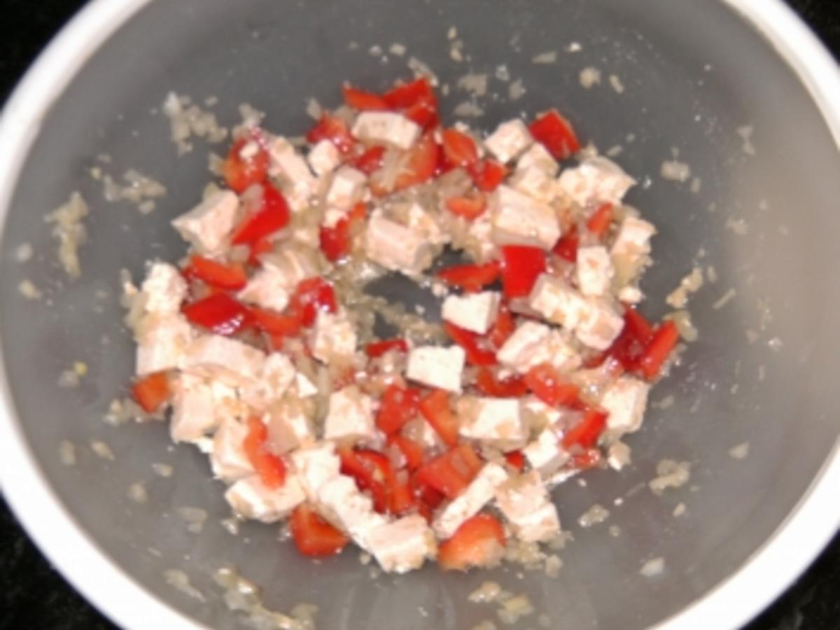 Spinatsalat mit Schafskäse - Rezept mit Bild