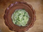 Gurkensalat mit Kräuterdressing - Rezept