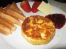 Gebackener Camenbert mit Preiselbeeren und Toast - Rezept