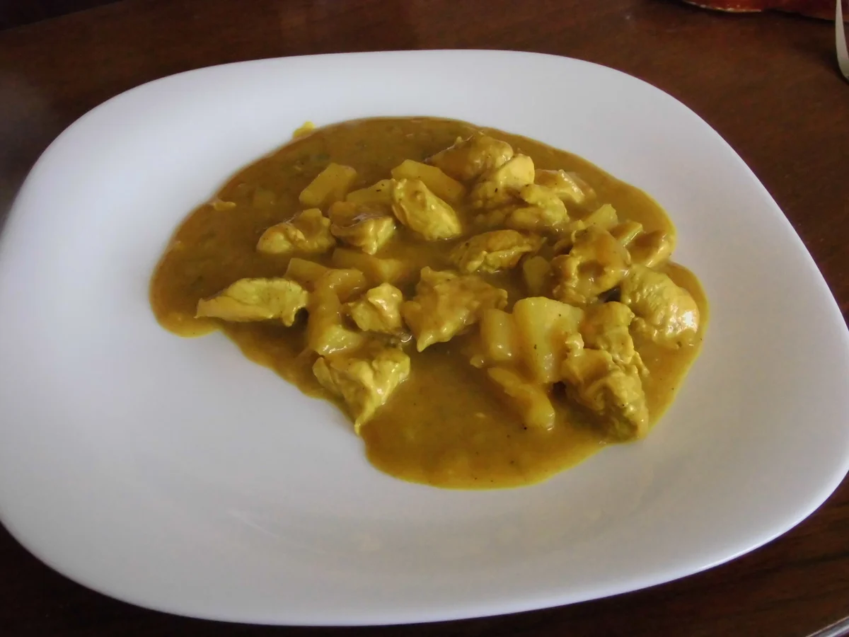 Rezept: Puten-Ananas-Curry Bild Nr. 2 Puten-Ananas-Curry - Rezept - Bild Nr. 2