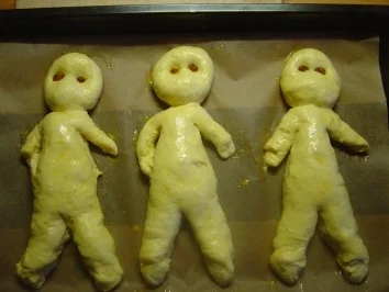 Rezept: Martinsweckle & Weckmänner, Neujahrsbrezeln oder Osterhasen Martinsweckle & Weckmänner, Neujahrsbrezeln oder Osterhasen - Rezept