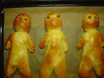 Rezept: Martinsweckle & Weckmänner, Neujahrsbrezeln oder Osterhasen Martinsweckle & Weckmänner, Neujahrsbrezeln oder Osterhasen - Rezept