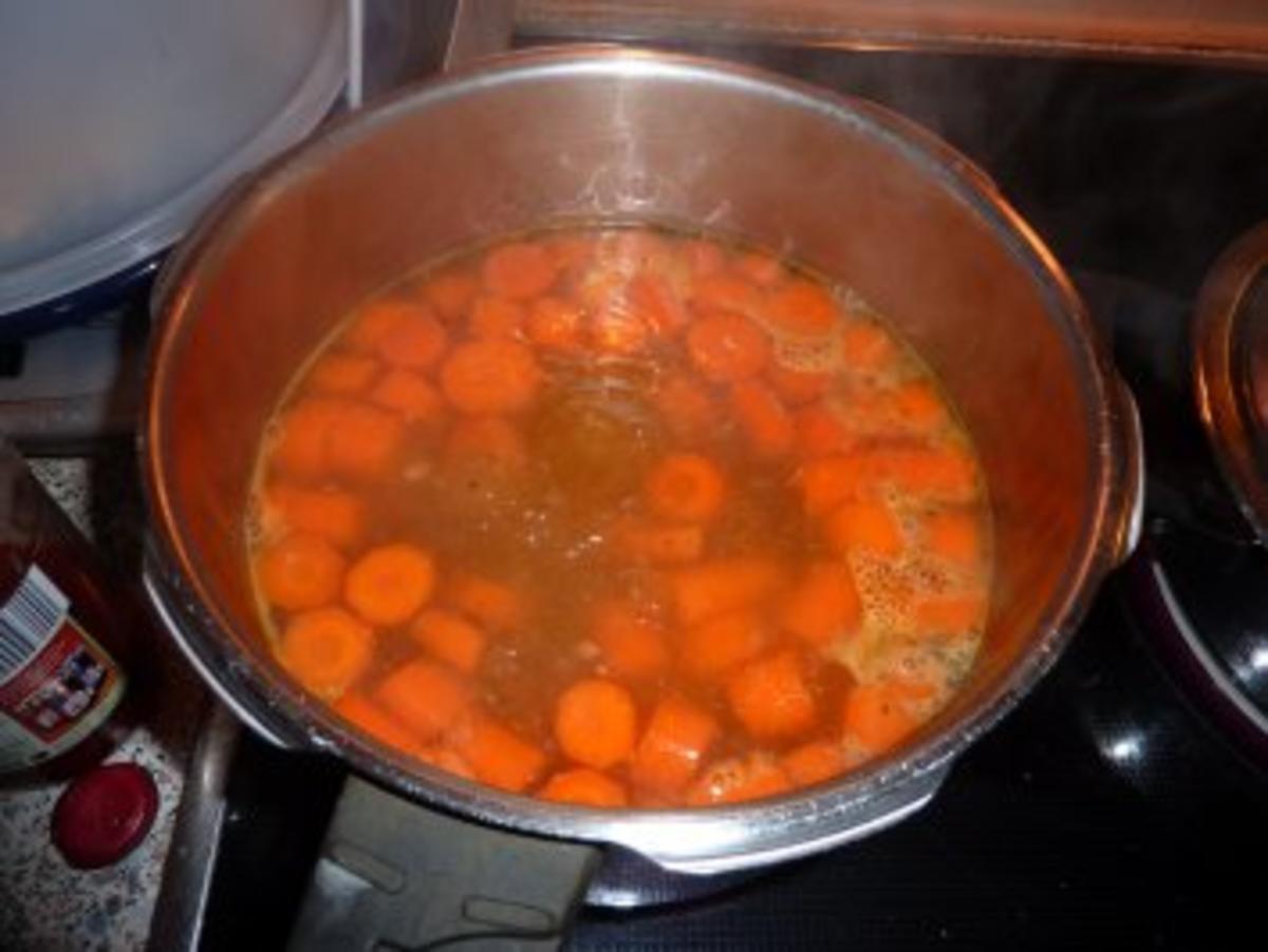 Suppen: Bärbel's Möhren-Curry-Suppe - Rezept - Bild Nr. 3