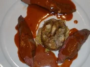 Rehrücken mit Brezelmaronentalern auf Wirsingbett - Rezept