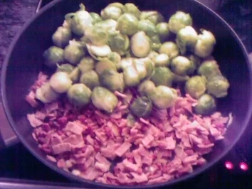 Rezept: Rosenkohl unter Kartoffelhaube Rosenkohl unter Kartoffelhaube - Rezept