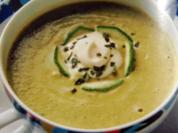 Basilikum Zucchini Suppe - Rezept