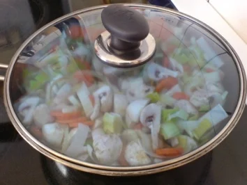 Schnitzel mit Gemüsesoße - Rezept - Bild Nr. 12