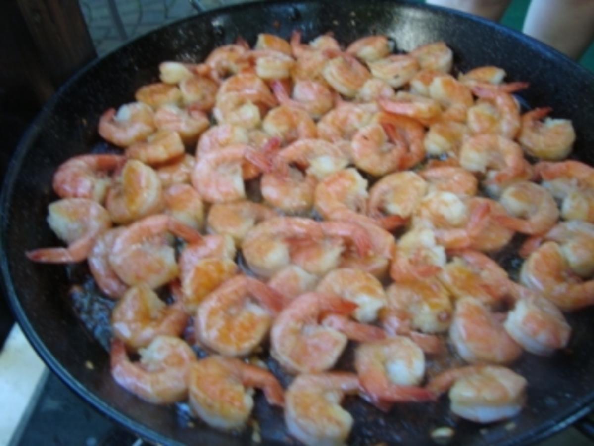 Bilder für Abendbrot - Gambas al ajillo - ein Muß in Spanien - Garnelen satt - Rezept