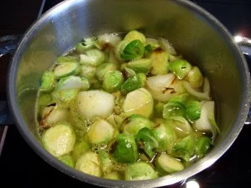 Rosenkohlcremesuppe - Rezept - Bild Nr. 3