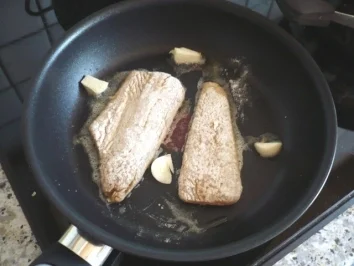 Marinierter Zander mit Asia-Kräuter-Reis und Cremegemüse - Rezept