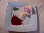 Himbeertraum an Vanilleeis und roter Grütze - Rezept