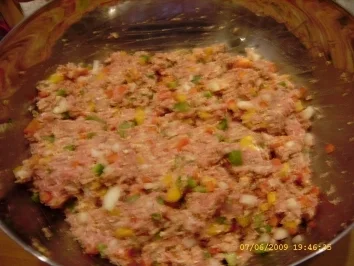 Rezept: Hackfleischkuchen / Gehacktes - Pizza Bild Nr. 18 Hackfleischkuchen / Gehacktes - Pizza - Rezept - Bild Nr. 18