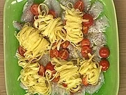 Rezept: Wolfsbarsch mit Zitronennudeln Wolfsbarsch mit Zitronennudeln - Rezept