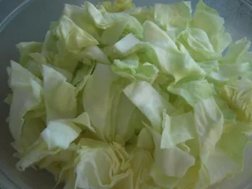 Spitzkohl vereint sich mit Spitzpaprika - Rezept