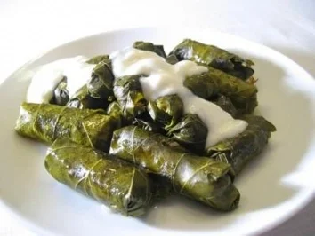 Gefüllte Weinblätter mit Hackfleisch - Rezept